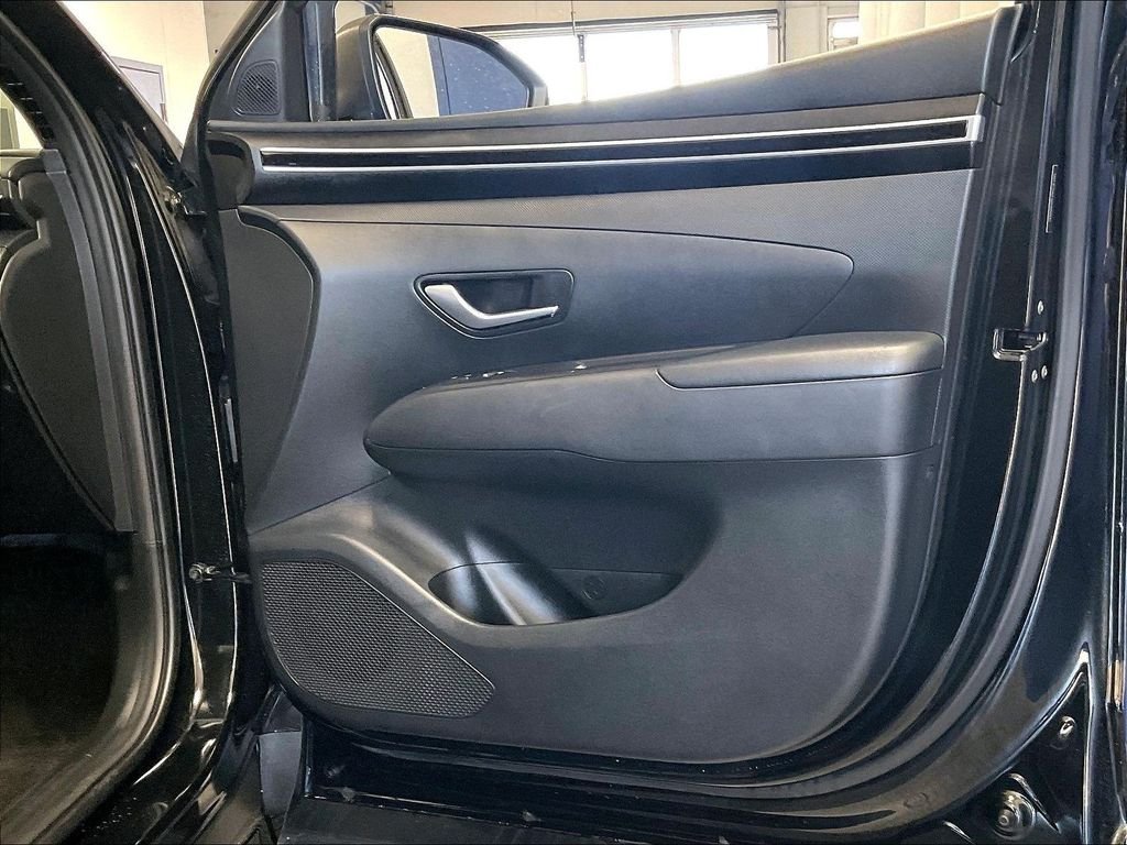 Used 2023 Black Hyundai NIGHT image 12