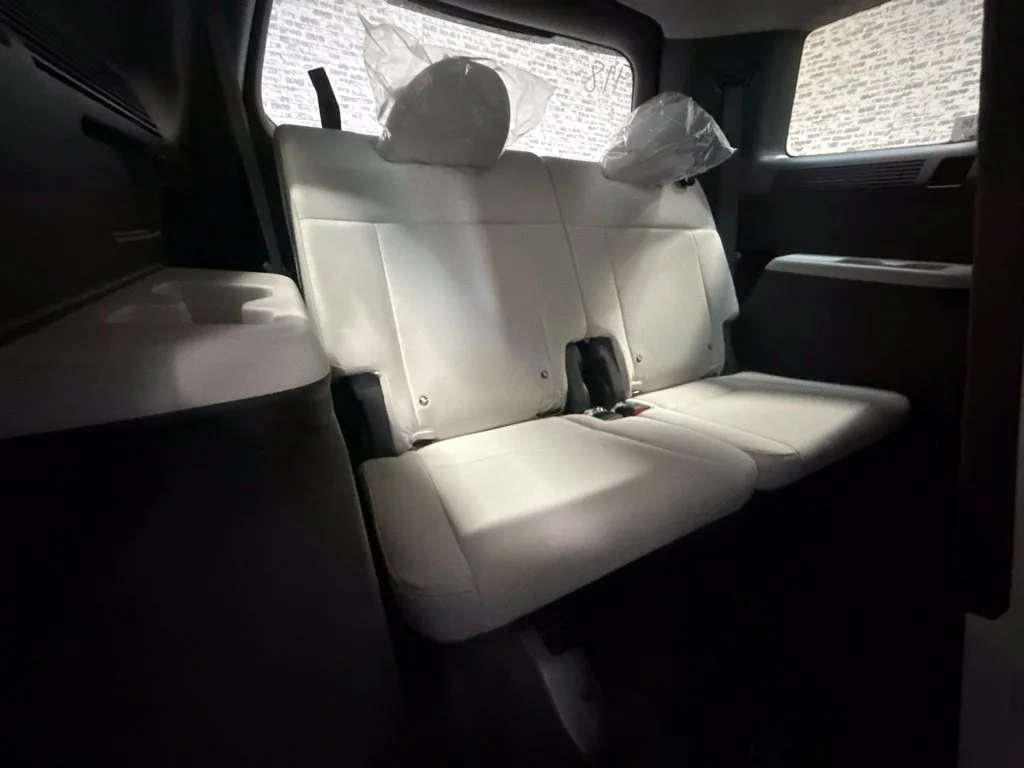 New 2027 Serenity White Hyundai SE image 13
