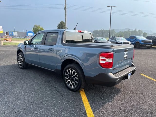 Used 2024 Azure Gray Metallic Ford Lariat image 5