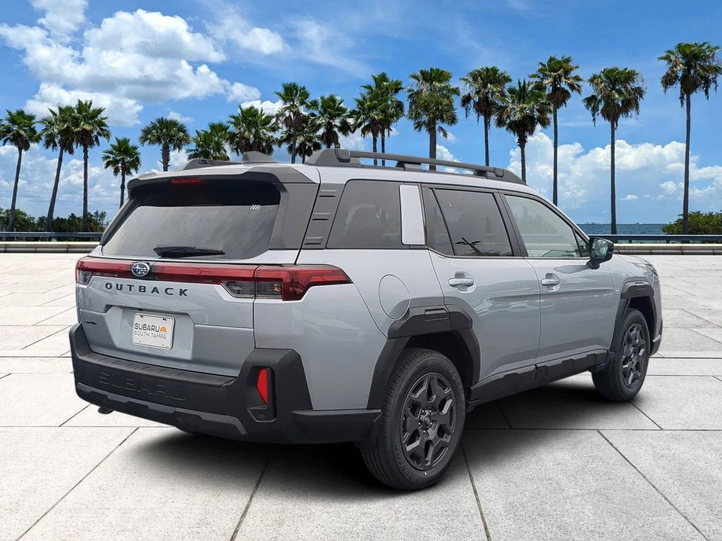 New 2026 ICE SILVER METALLIC Subaru Premium image 4