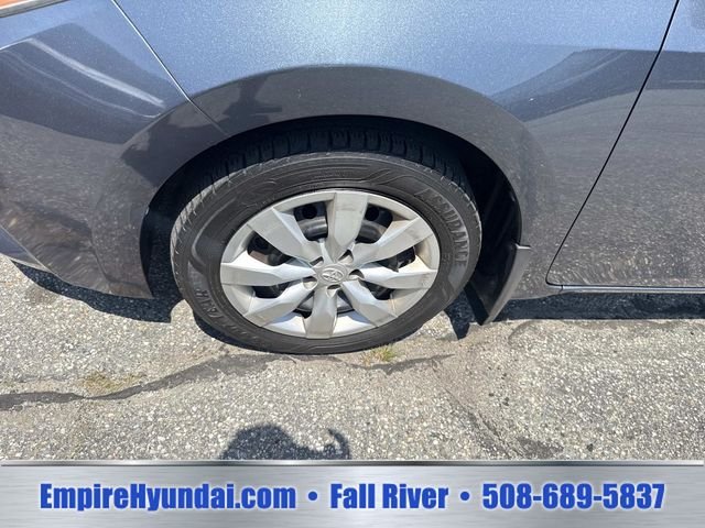 2016 Toyota Corolla LE - Photo 11