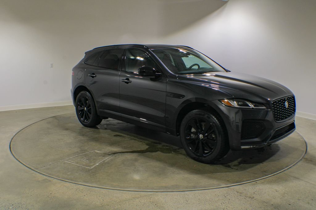 2026 Jaguar F-Pace R-Dynamic S - Photo 8