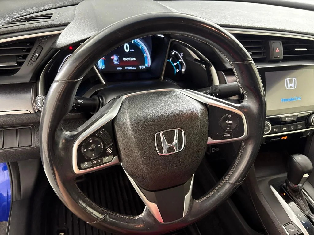 Used 2018  Honda EX-L image 25