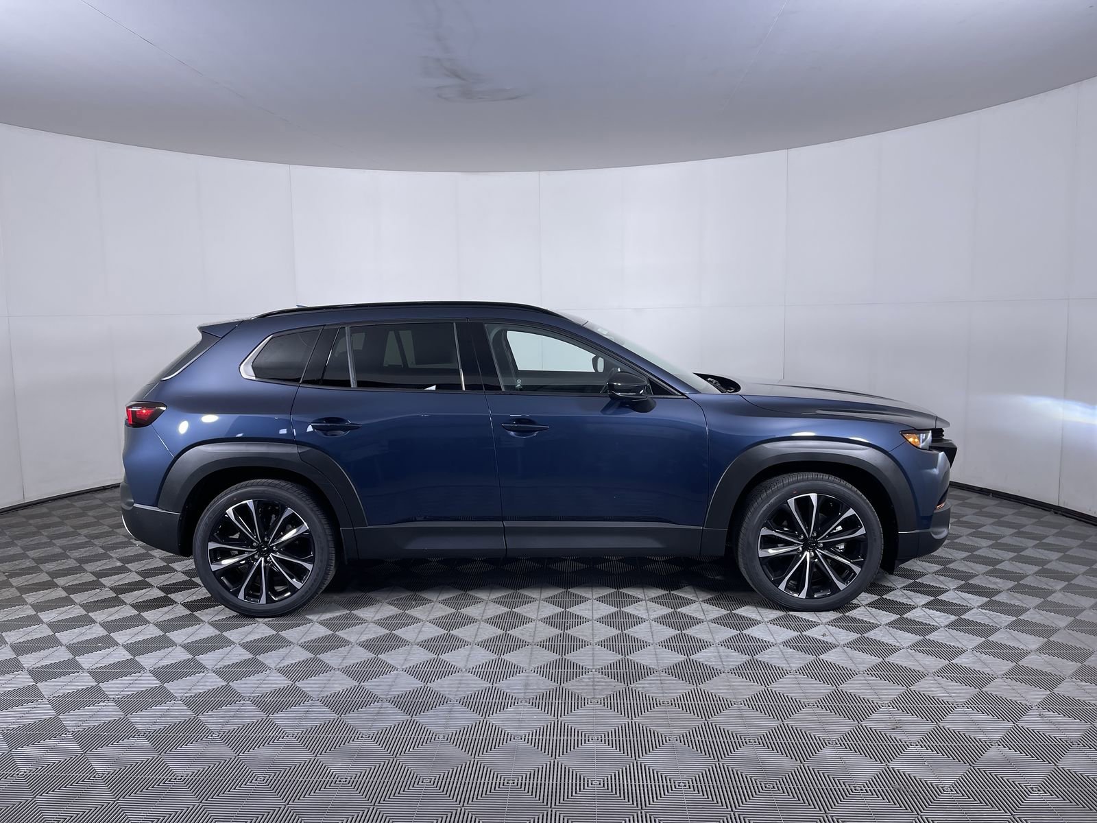 New 2026 Ingot Blue Metallic Mazda 2.5 Turbo Premium Plus image 10