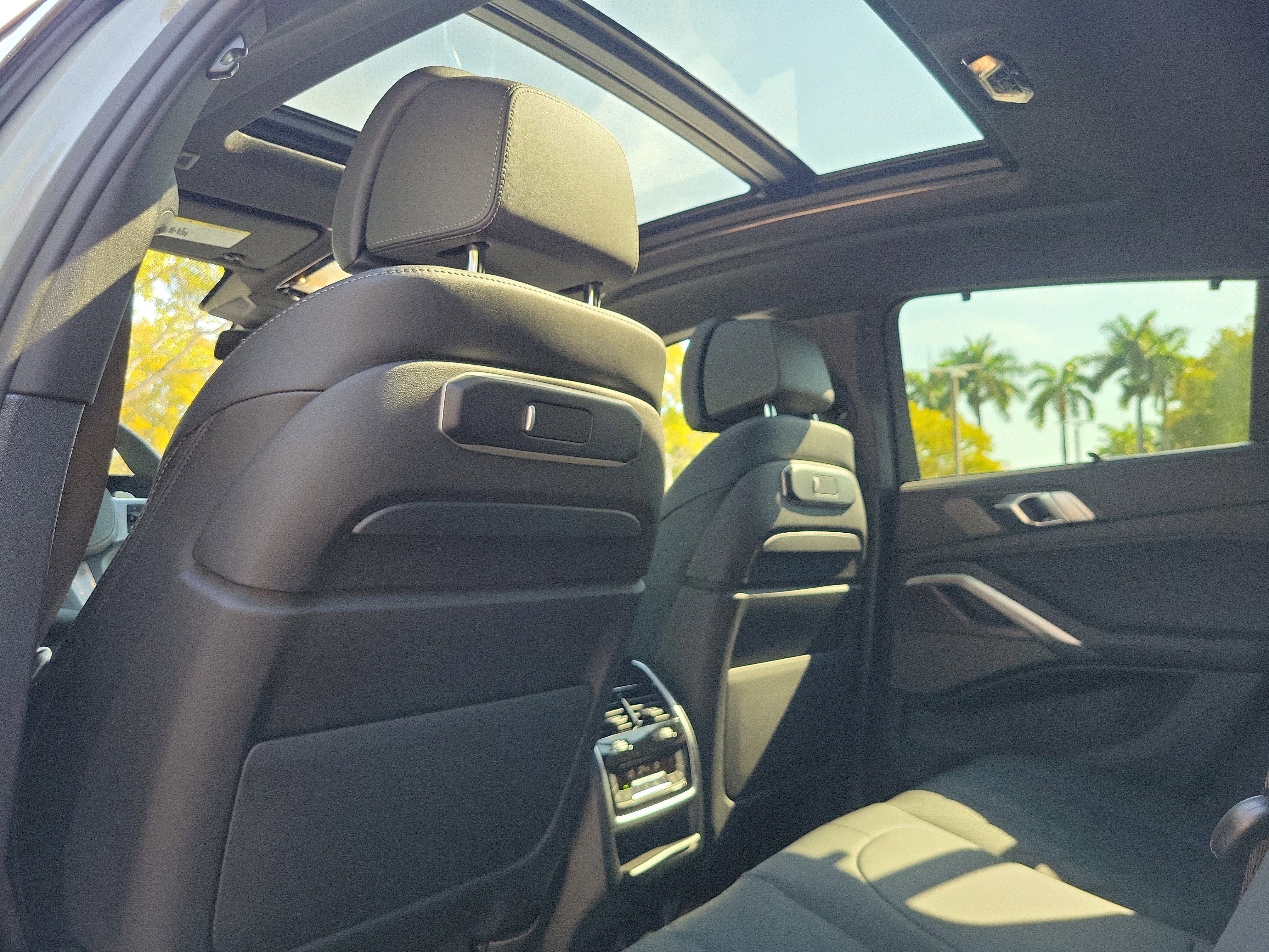 New 2026 Brooklyn Grey Metallic BMW xDrive40i image 14