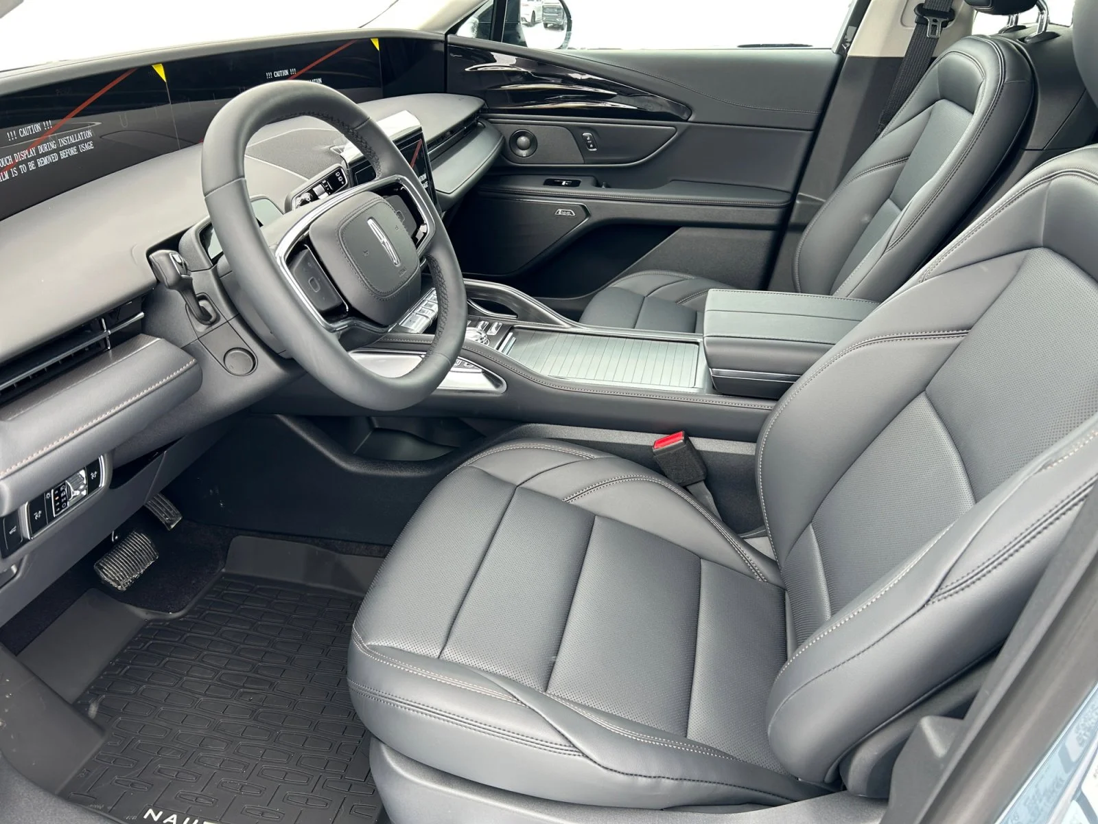 New 2026 Whisper Blue Metallic Clearcoat Lincoln Premiere image 14