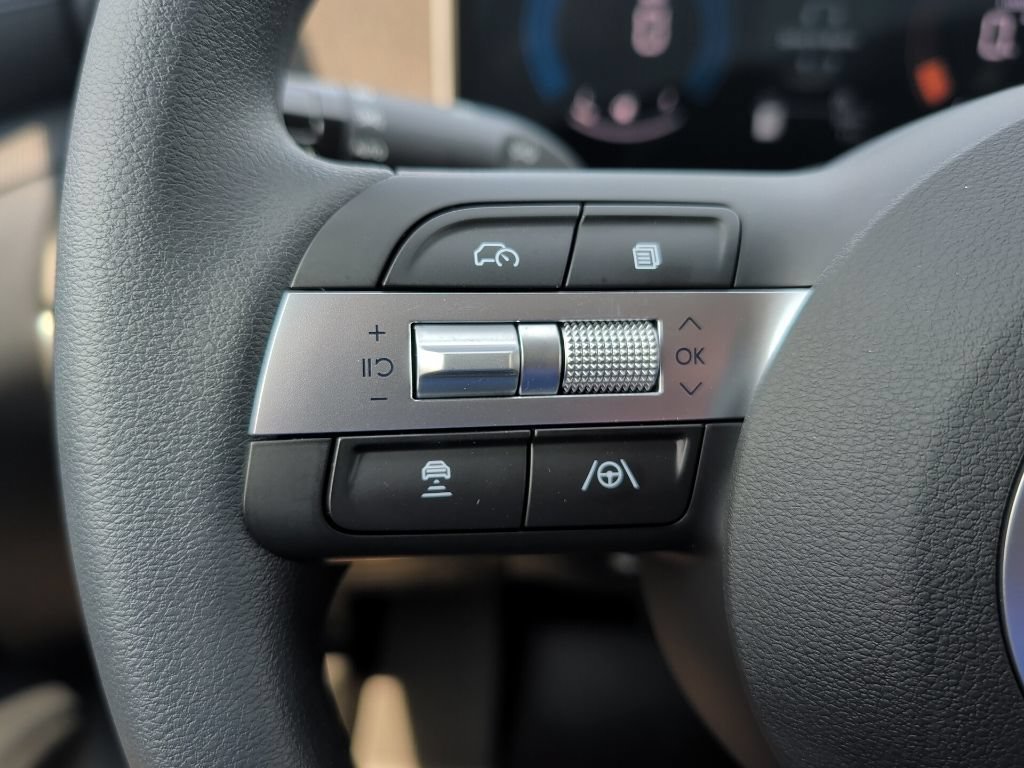 New 2026 Phantom Black Hyundai SEL Plus image 18