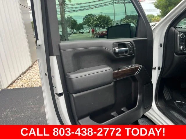 Used 2021 White GMC SLT image 4