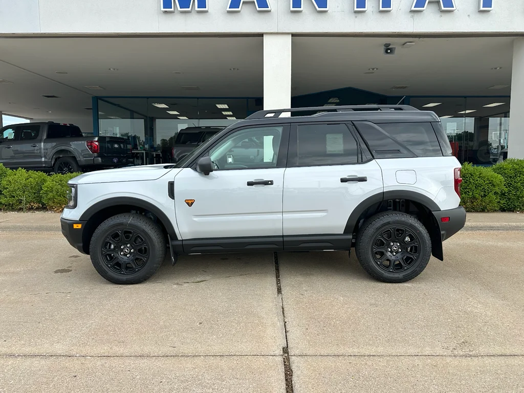 New 2026 Space White Metallic Ford Badlands® image 4