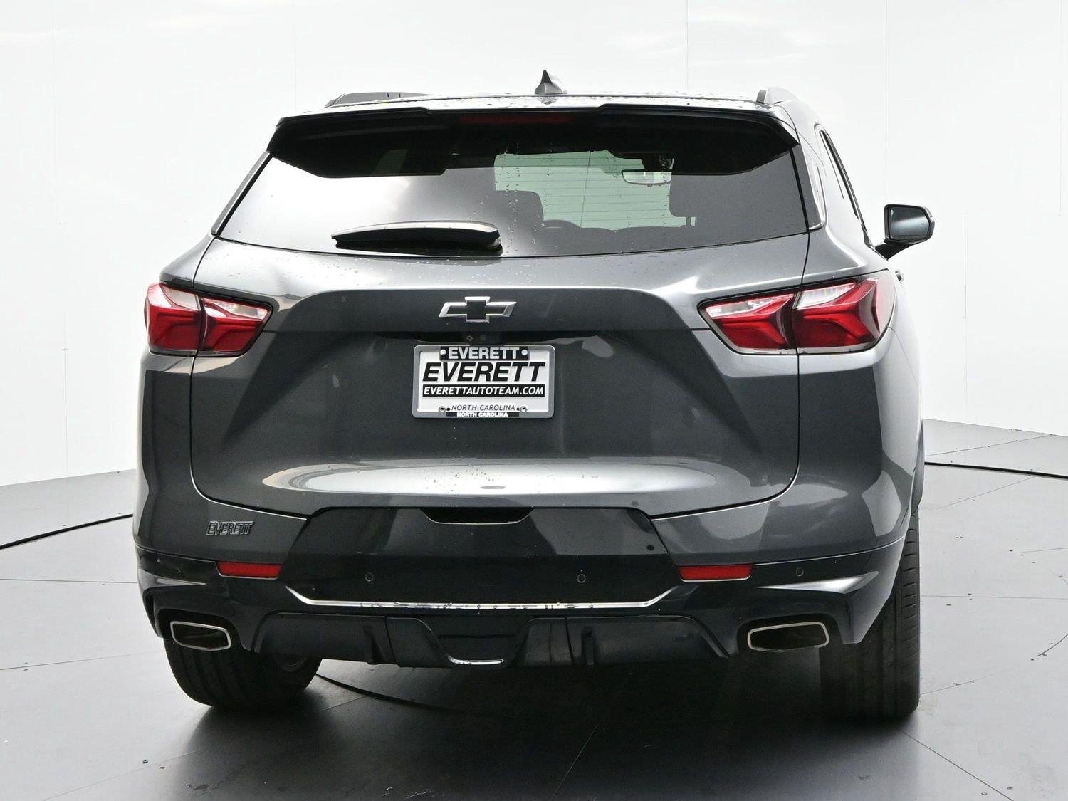 Used 2020 NIGHTFALL GRAY METALLIC Chevrolet RS image 6