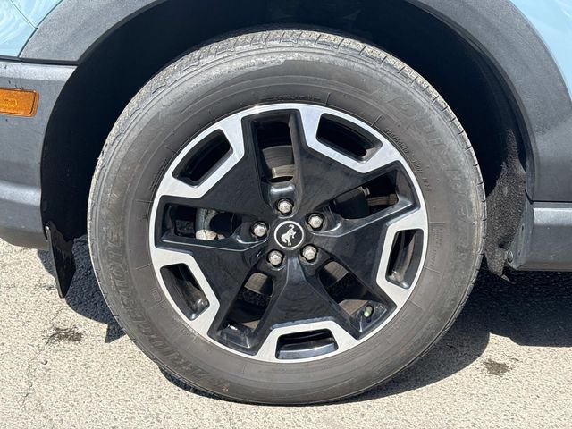Used 2021  Ford Outer Banks image 11