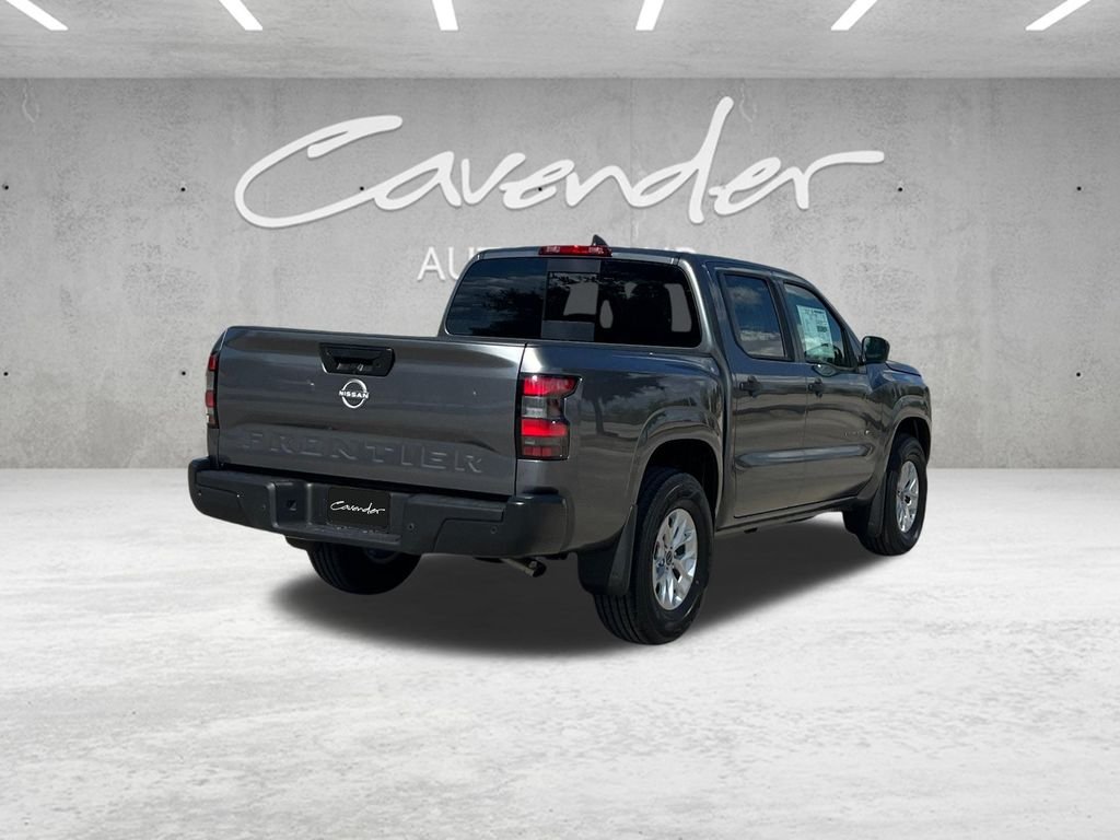 New 2027 Gun Metallic Nissan Crew Cab S image 17