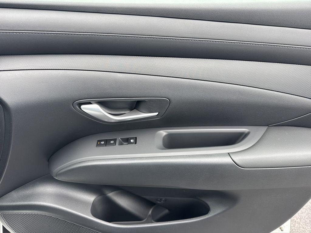 New 2026 White Hyundai SEL Activity FWD image 14