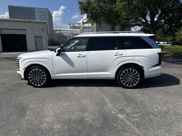 Used 2026 White Hyundai Calligraphy image 8