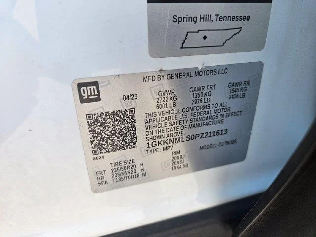 Used 2023 Summit White GMC SLT image 31