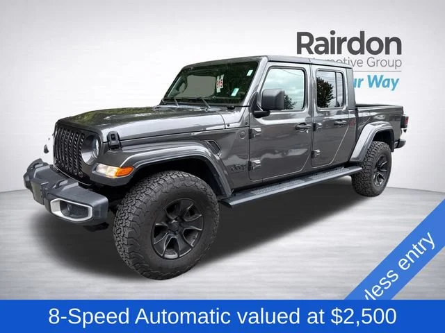 Used 2023 Granite Crystal Metallic Clearcoat Jeep Sport S image 3