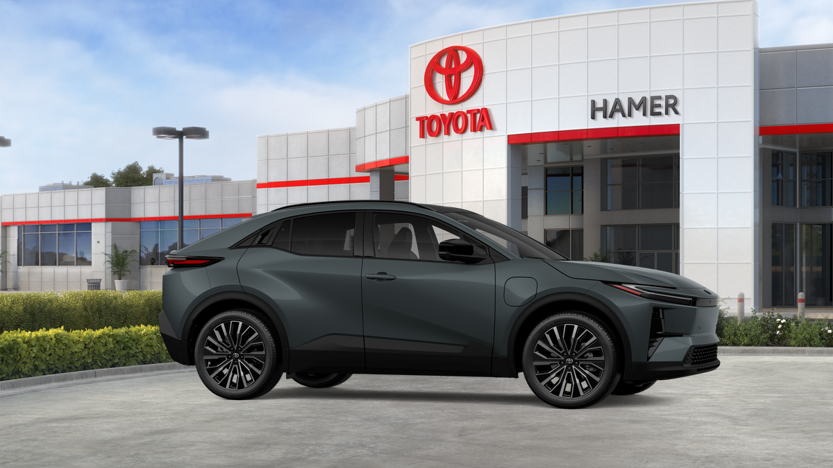 2026 Toyota C-HR XSE - Photo 43
