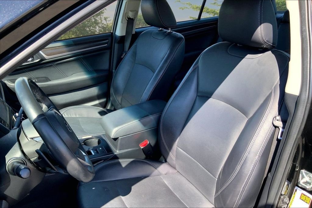 Used 2018 Black Subaru 2.5i image 21