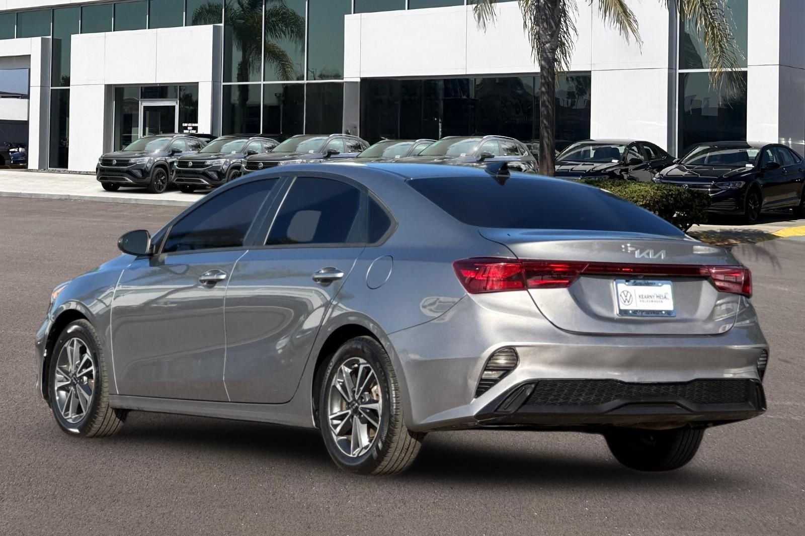 Used 2023 Steel Gray Kia LXS image 5