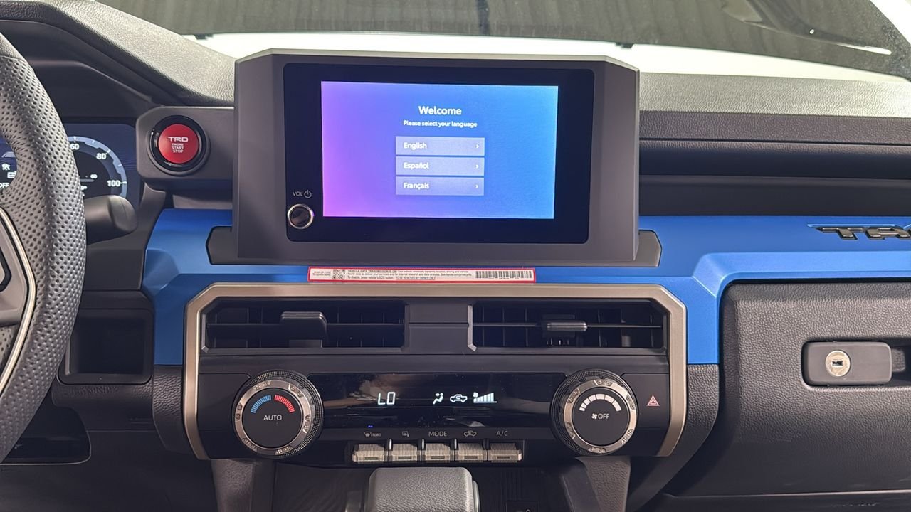 2026 Toyota Tacoma TRD PreRunner - Photo 10