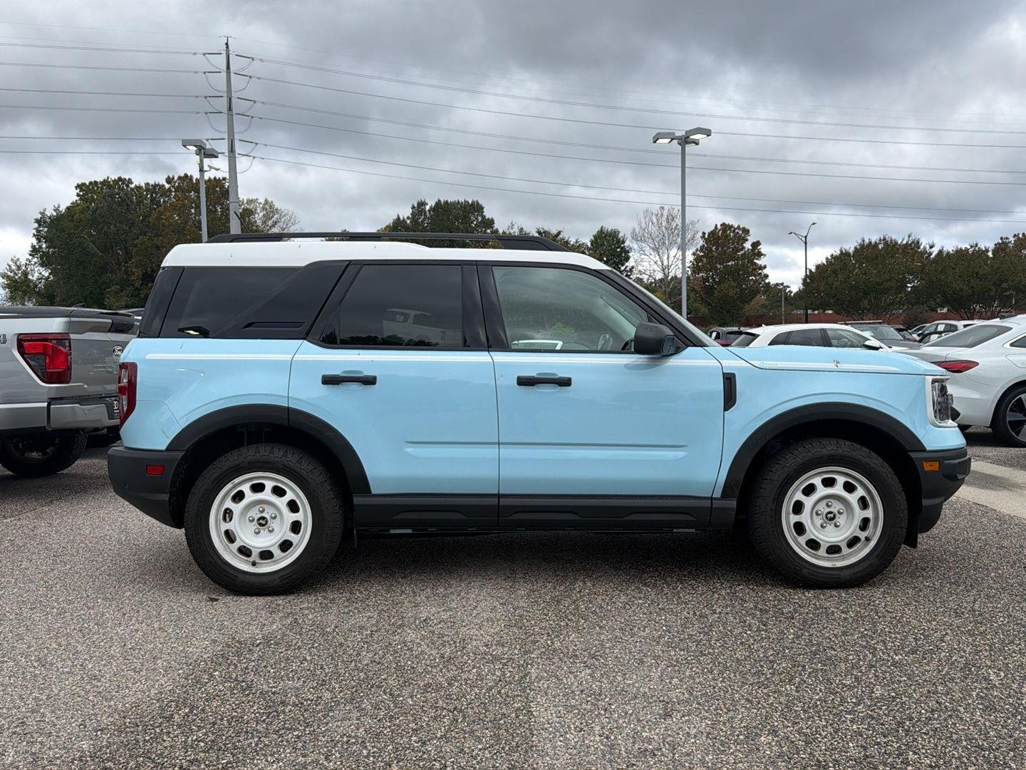 Used 2024 Robins Egg Blue Ford Heritage image 4