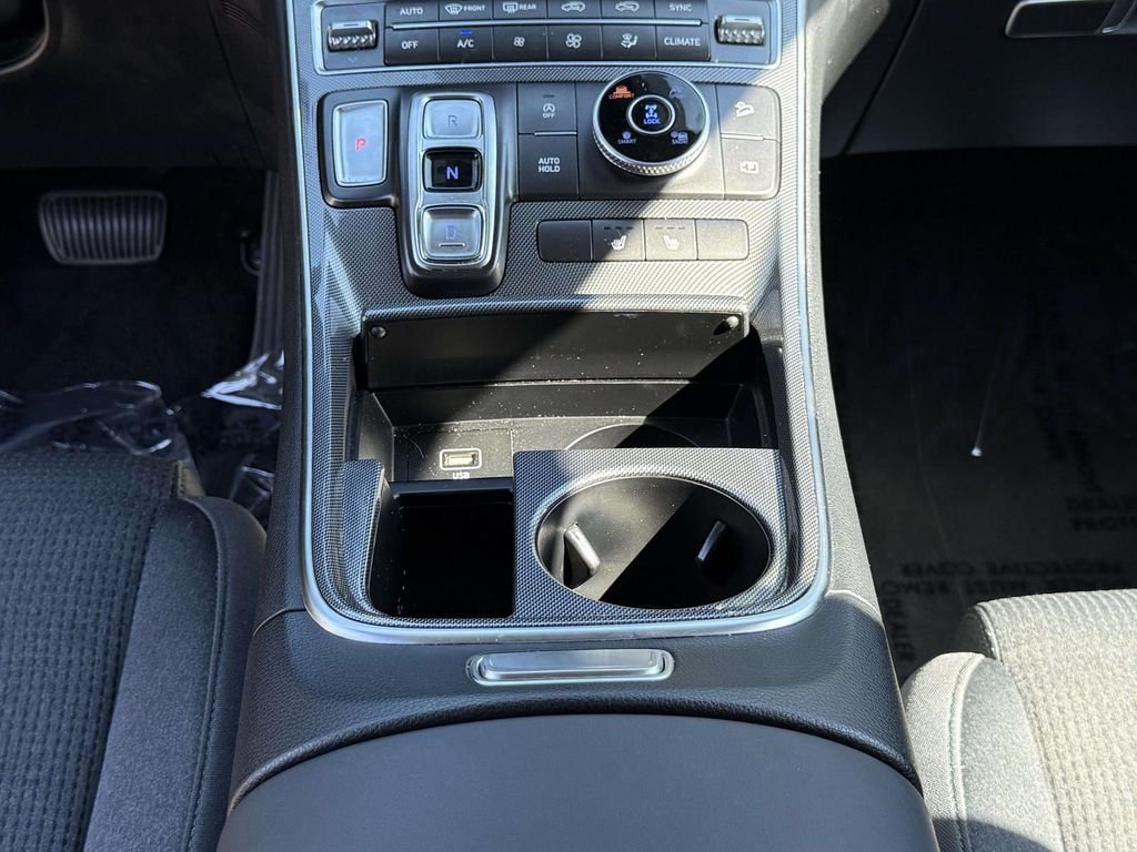 Used 2023 Gray Hyundai SEL image 21