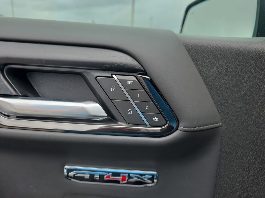 New 2026 Sterling Metallic GMC AT4X image 18