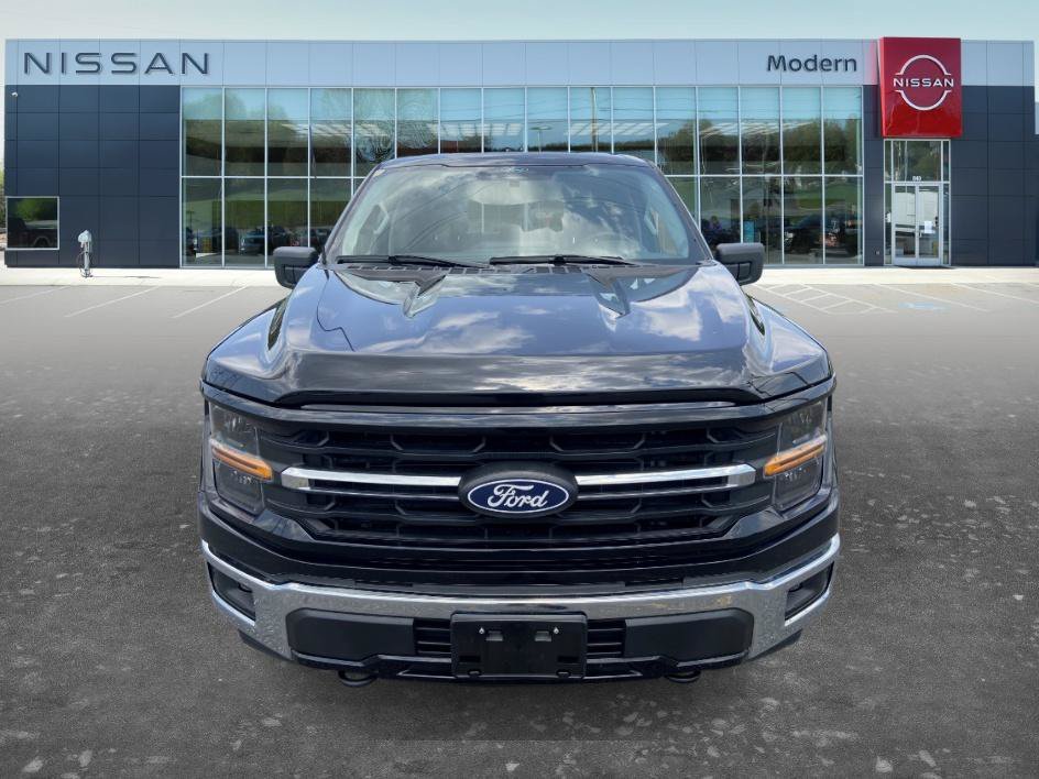 Used 2025 Black Metallic Ford XLT image 2