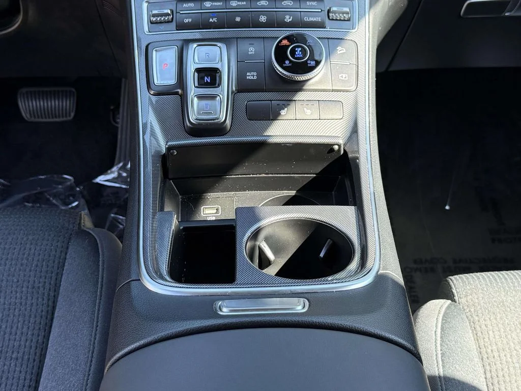 Used 2023 Gray Hyundai SEL image 21