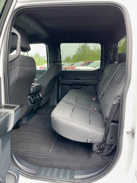 Used 2023 Oxford White Ford XL image 10
