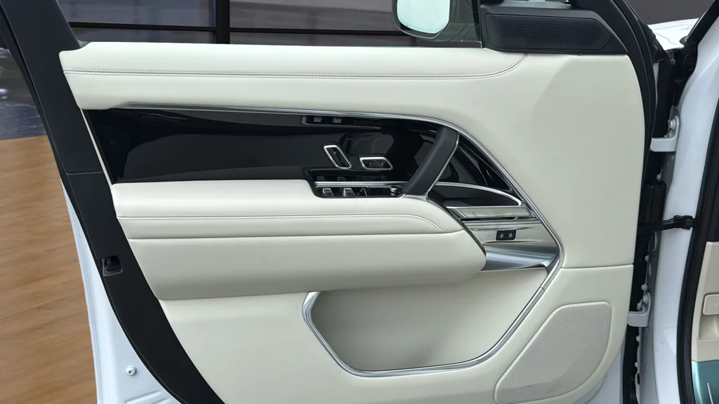 New 2026 White Land Rover SE image 22