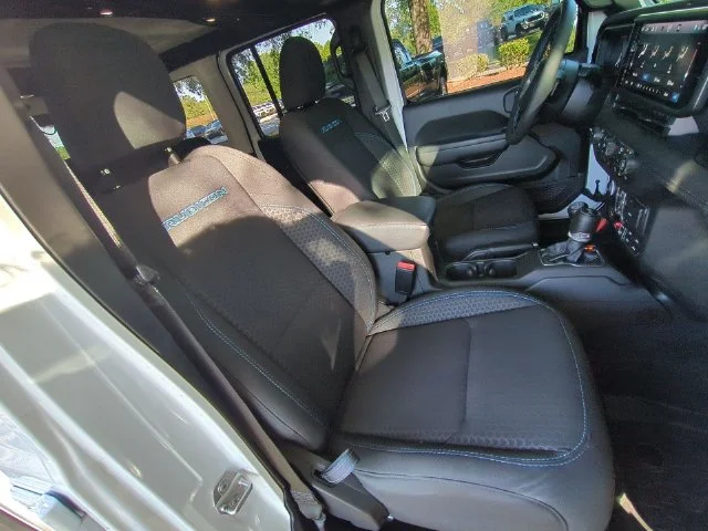 Used 2024 White Jeep Rubicon 4xe image 34