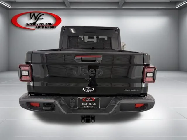 New 2026 Black Clear-Coat Exterior Paint Jeep Sahara image 7
