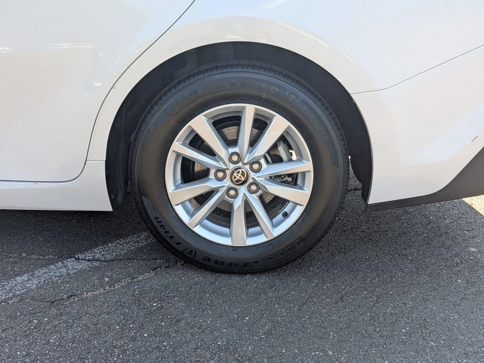 Used 2025  TOYOTA  image 11