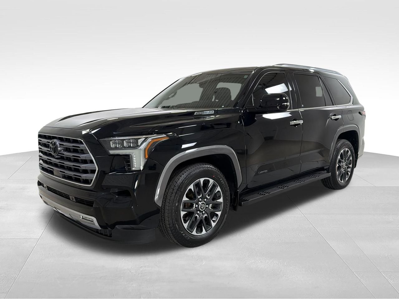 2024 Toyota Sequoia Limited 4WD i-FORCE MAX Hybrid's photo
