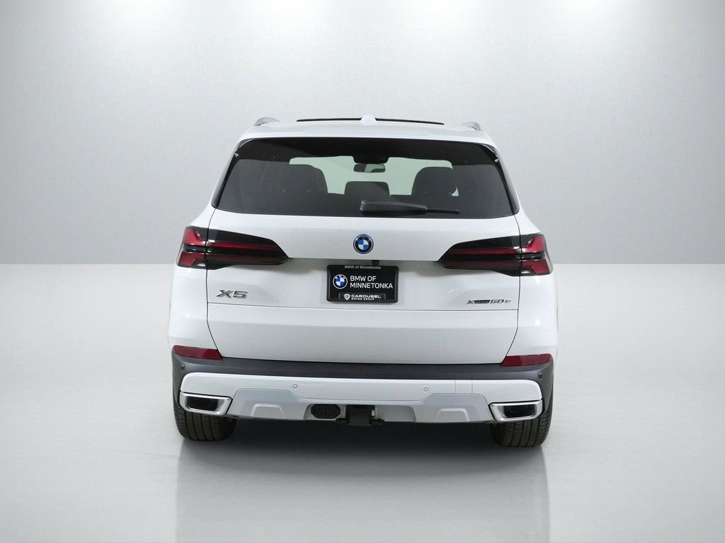 Used 2026 Alpine White BMW xDrive50e image 11