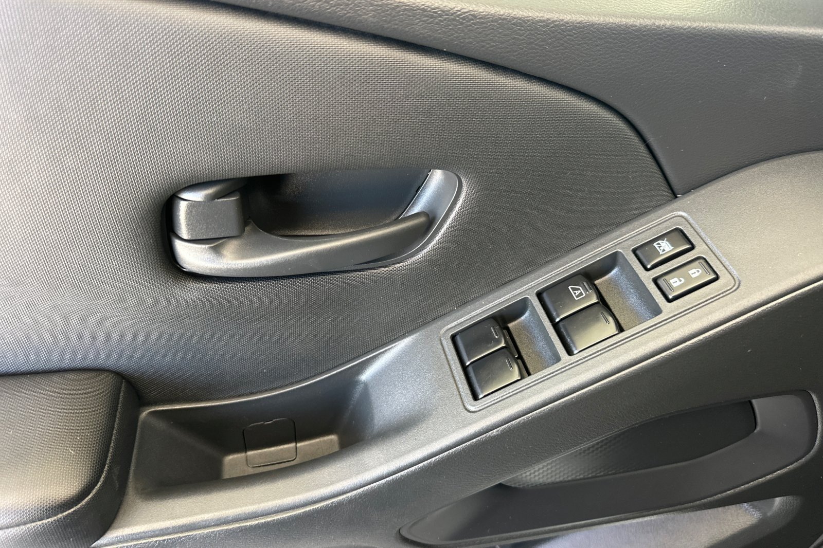 Used 2024 Glacier White Nissan S image 9