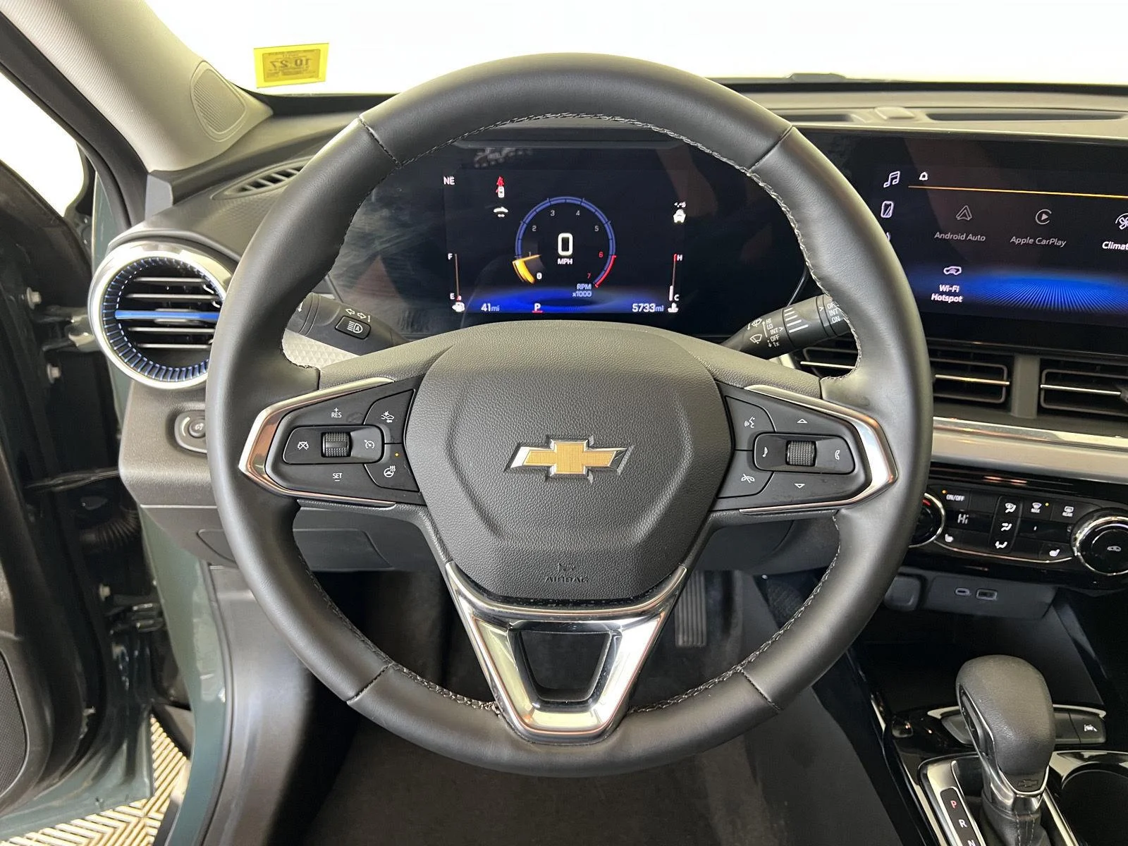 Used 2025 Cypress Gray Chevrolet LT image 7