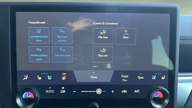 Used 2025 Mica Lexus 550 Luxury+ image 39