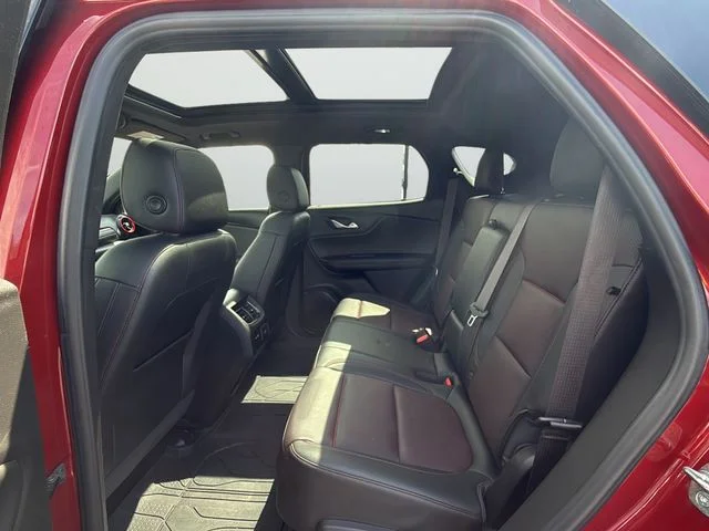 Used 2019 Red Chevrolet RS image 12