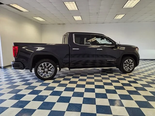 Used 2023 Titanium Rush Metallic GMC Denali image 9