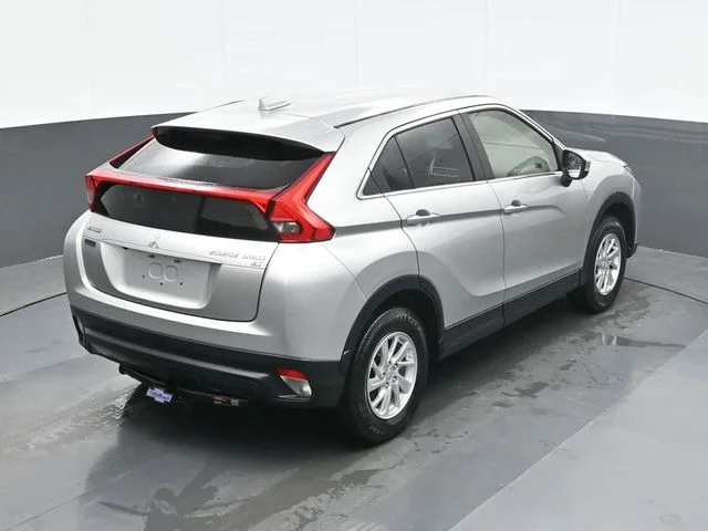Used 2019 Silver Mitsubishi ES image 17