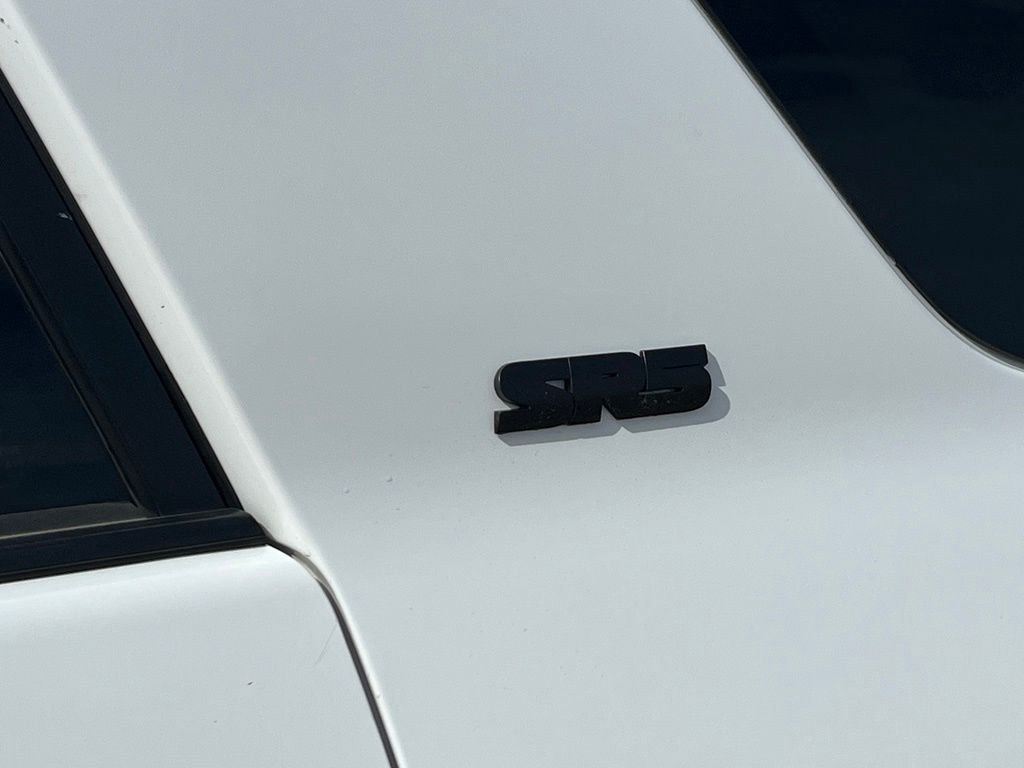 Used 2020 White Toyota SR5 image 7