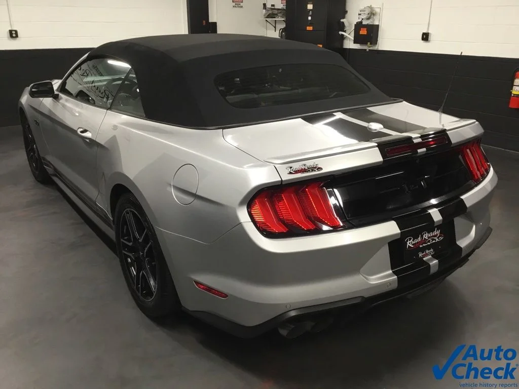Used 2019 Silver Ford GT Premium image 18