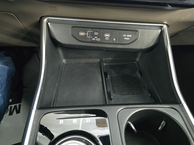 Certified Used 2025 White Kia EX image 22