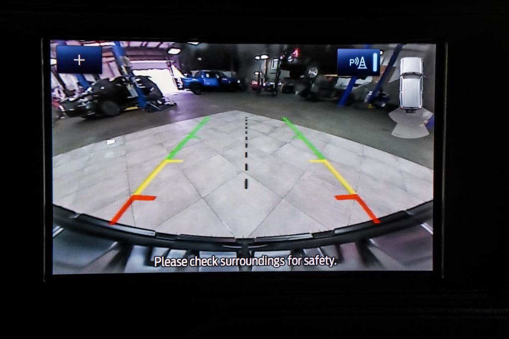Used 2022 Gray Ford Wildtrak image 40