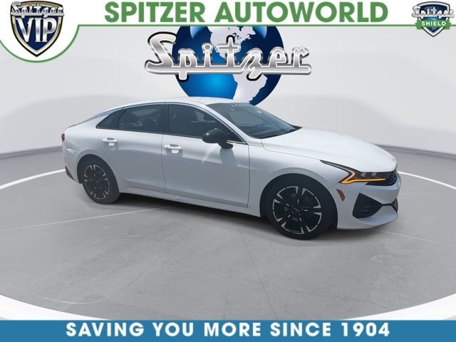 Used 2024 White Kia GT-Line image 10
