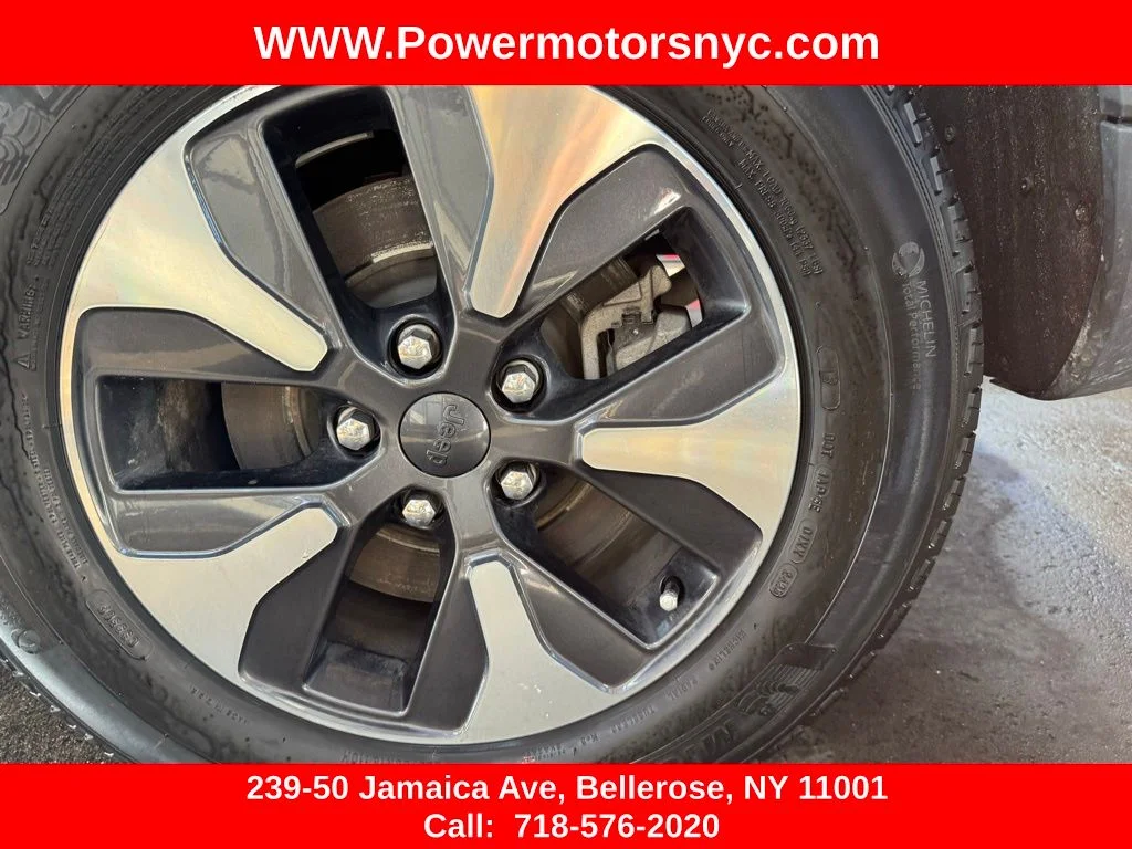 Used 2023 Black Jeep 4xe image 18