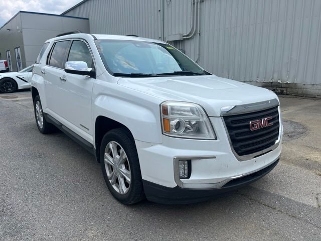 Used 2017 Summit White GMC SLE-2 image 3