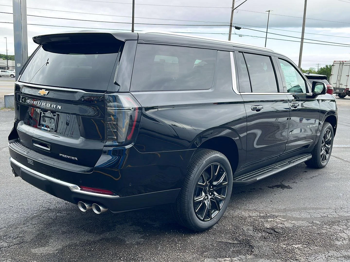 2026 Chevrolet Suburban Premier - Photo 6